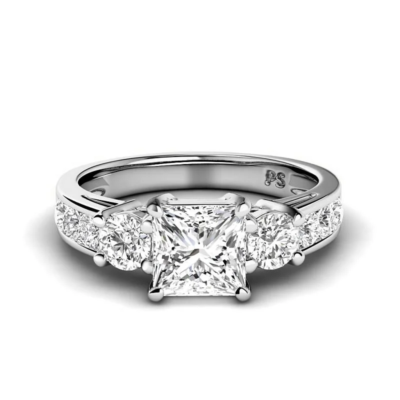 1.30-3.80 CT Round & Princess Cut Lab Grown Diamonds - Engagement Ring