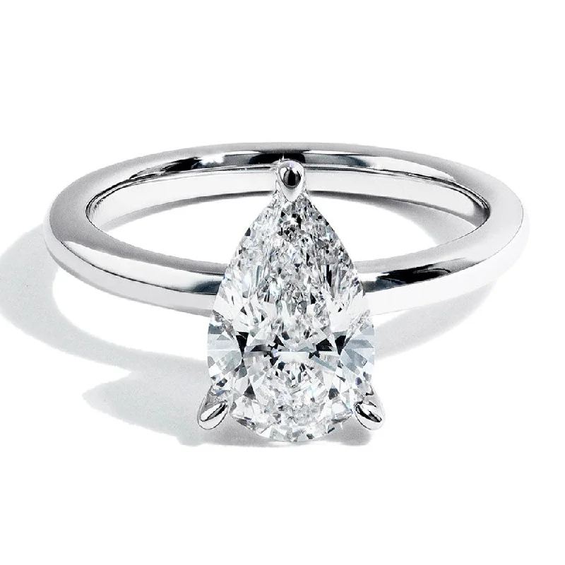 1ct Certified Lab Grown Diamond Solitaire Engagement Ring