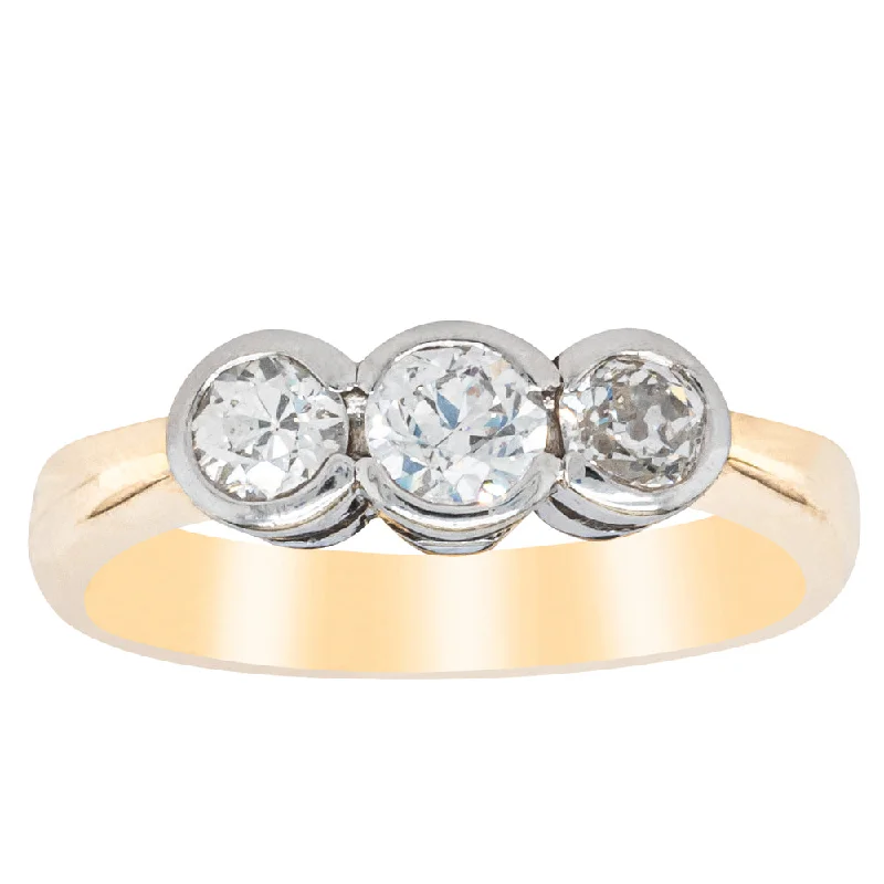 Deja Vu 18ct Yellow Gold .61ct Diamond Ring