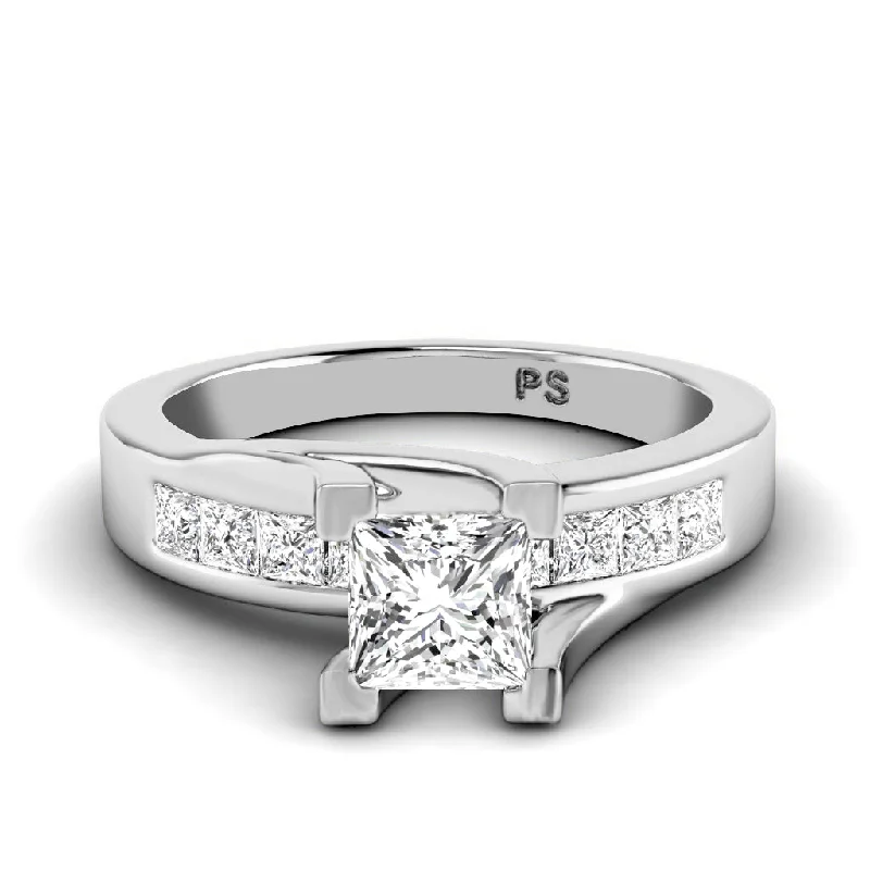 0.95-3.45 CT Princess Cut Lab Grown Diamonds - Engagement Ring