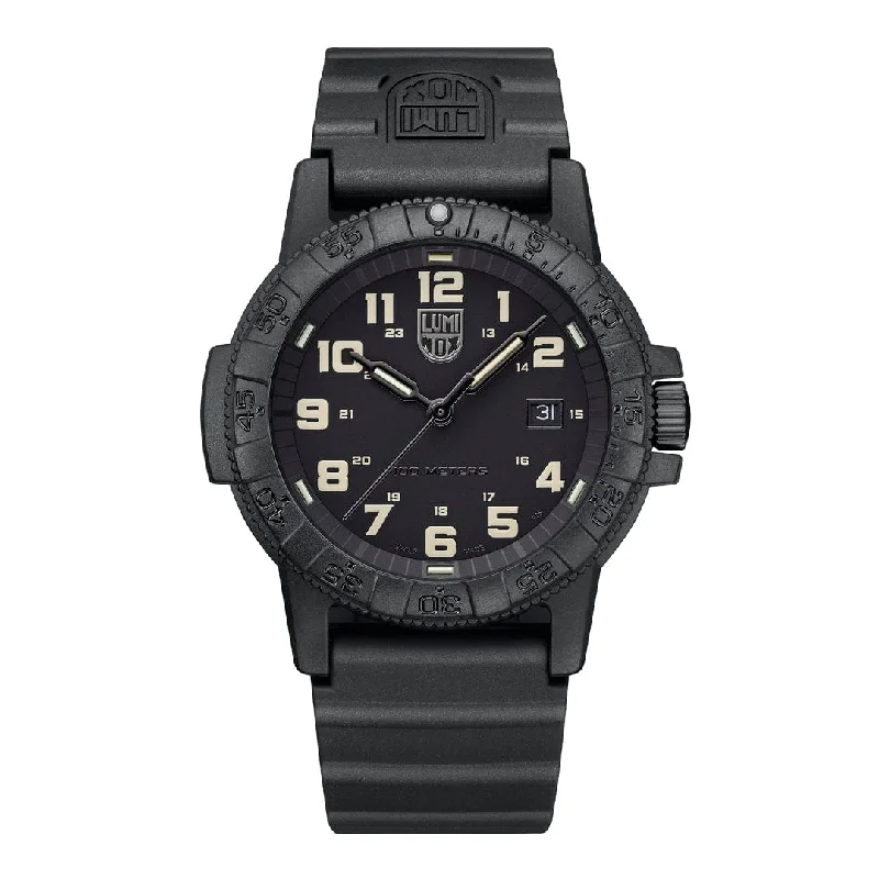 Leatherback Sea Turtle Giant Outdoor Watch, 44 Mm Xs.0330