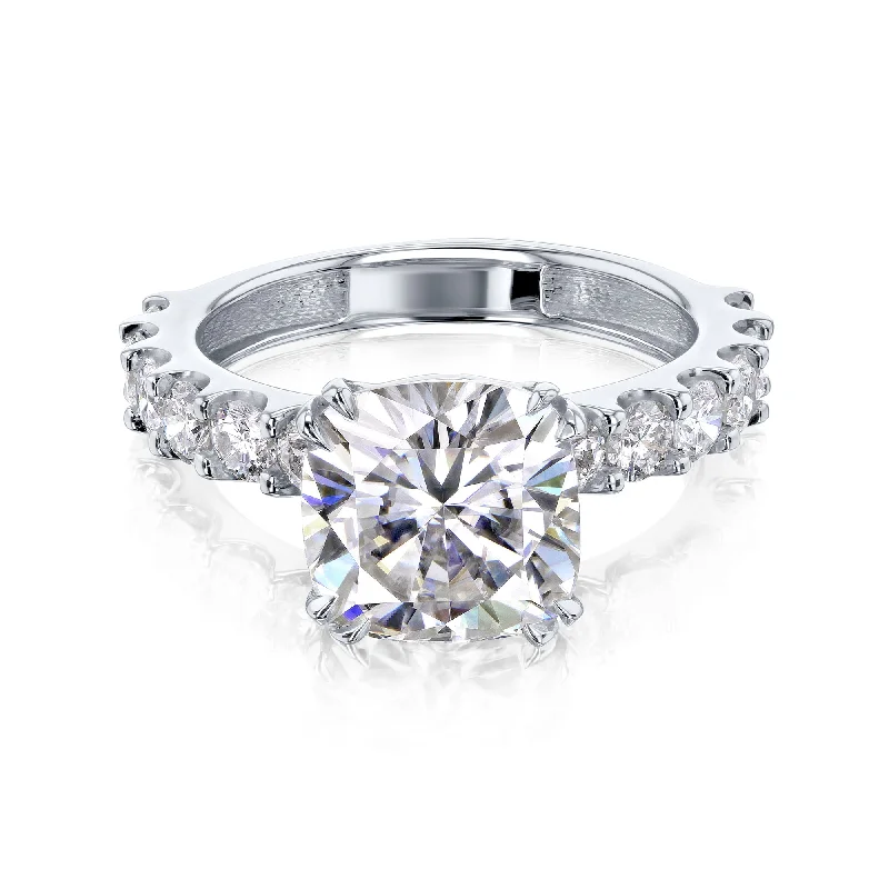 Lorraine 2.8ct Cushion Shared U-Prong Ring