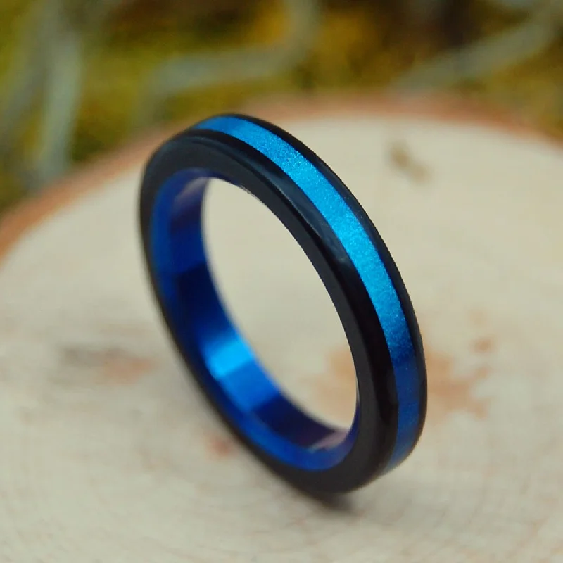 Blue Avec Black | Men's Blue Marbled Opalescent Resin & Titanium Wedding Ring