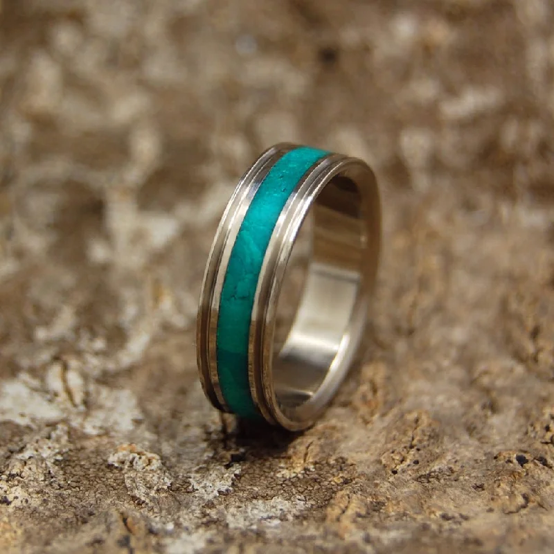 Cleopatra's Desire | Men's Imperial Jade & Titanium Wedding Ring