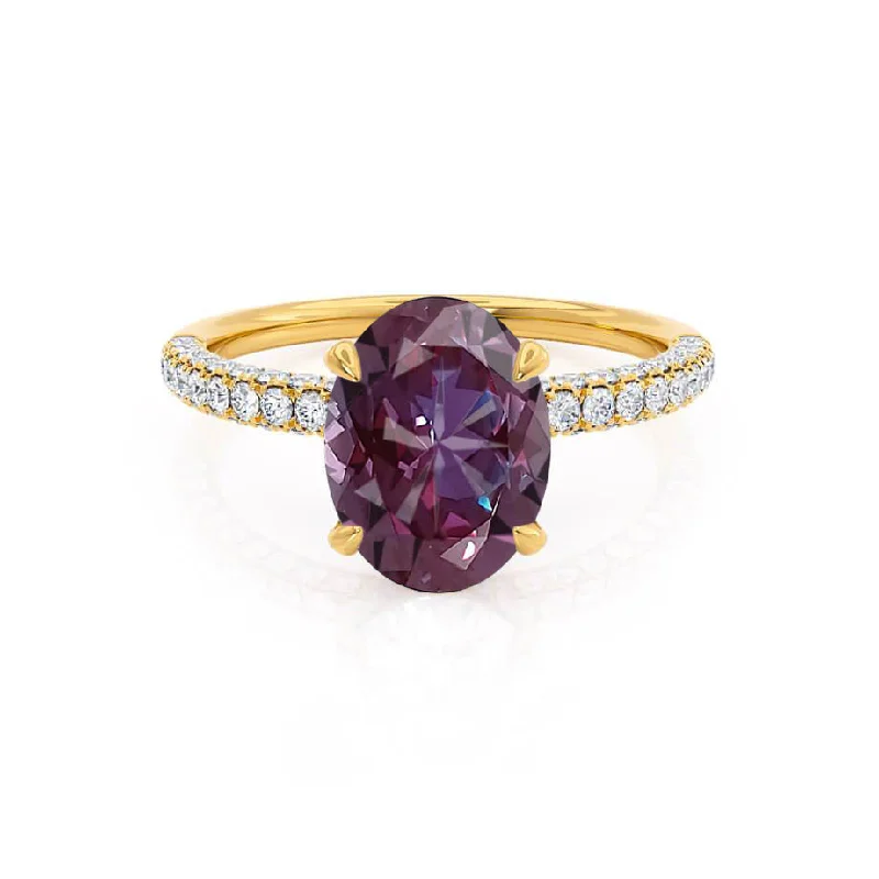 COCO - Chatham® Oval Alexandrite & Diamond 18k Yellow Gold Petite Hidden Halo Triple Pavé Shoulder Set Ring