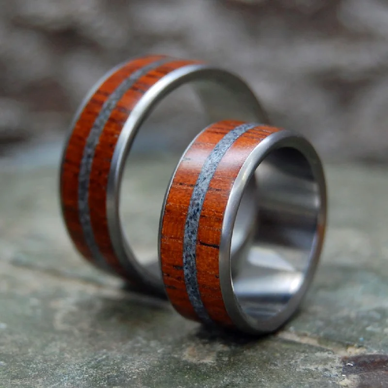 Australiana | Australian Gum Tree & Beach Sand Titanium Wedding Ring Set