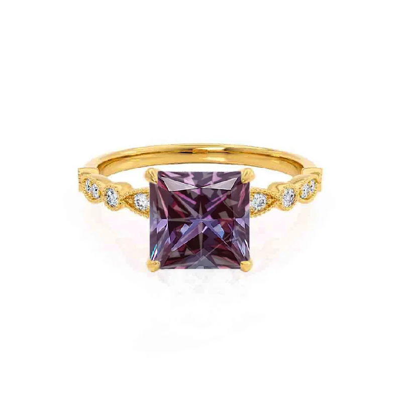 HOPE - Chatham® Princess Alexandrite & Diamond 18k Yellow Gold Vintage Shoulder Set