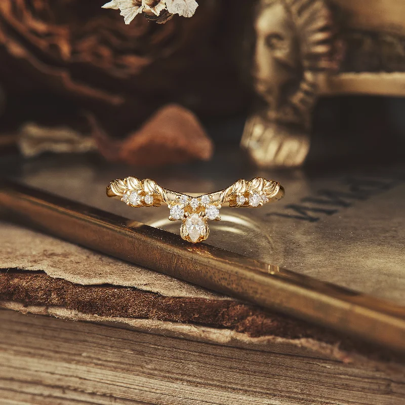 Inverted Pear Leaf Design Wedding Band - Abigail