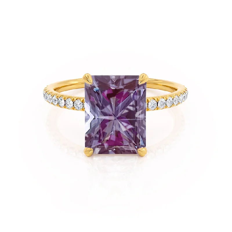 LIVELY - Chatham® Radiant Alexandrite & Diamond 18k Yellow Gold Petite Hidden Halo Pavé Shoulder Set Ring