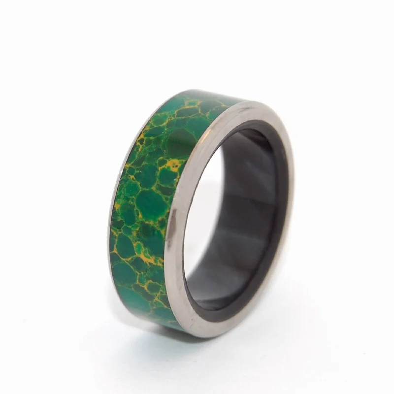 Lucine | Men's Egyptian Jade & Titanium Wedding Ring