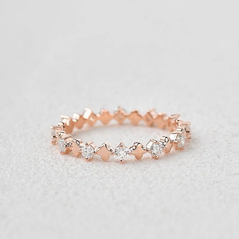 Moissanite Cluster Rose Gold Band