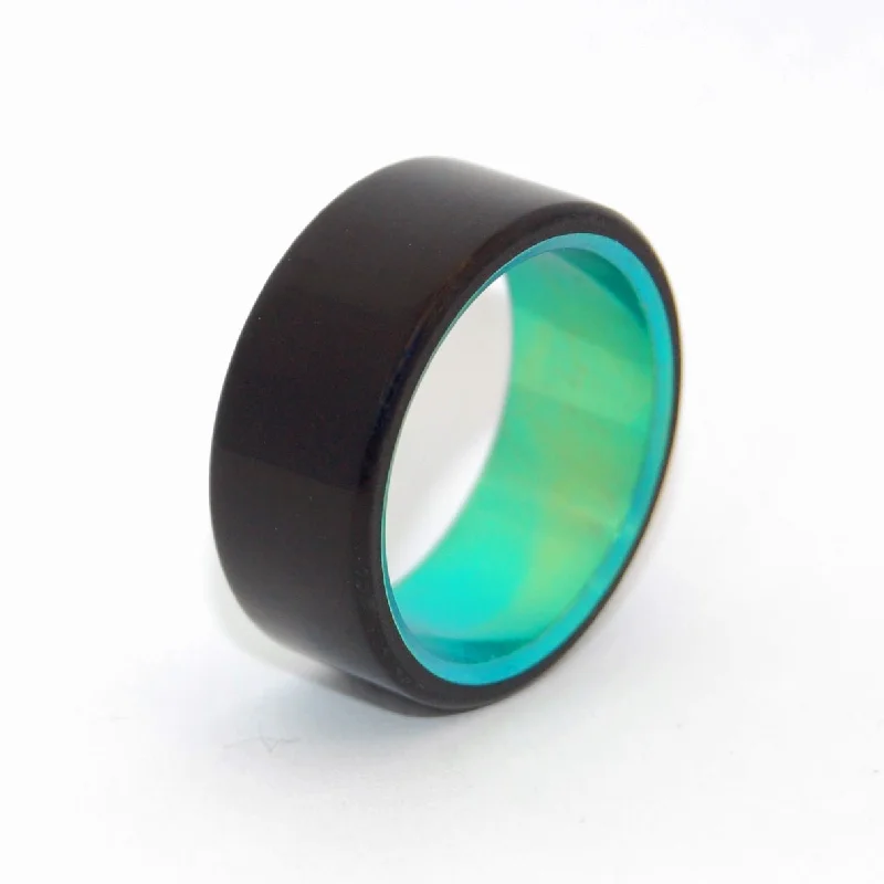 Othello's Envy | Men's Onyx Stone, Green Anodized Titanium Wedding Ring